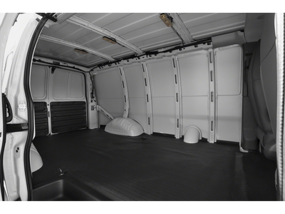 2025 GMC Savana Cargo Base