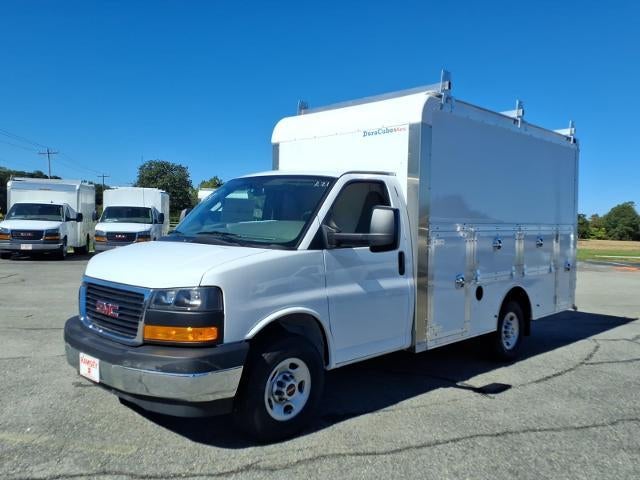 2026 GMC Savana Cutaway 3500 Base