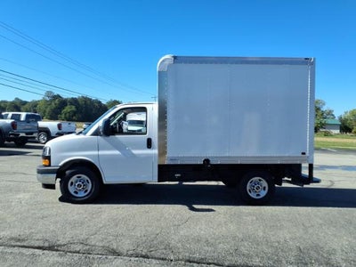 2026 GMC Savana Cutaway 3500 Base