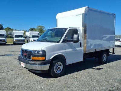 2026 GMC Savana Cutaway 3500 Base