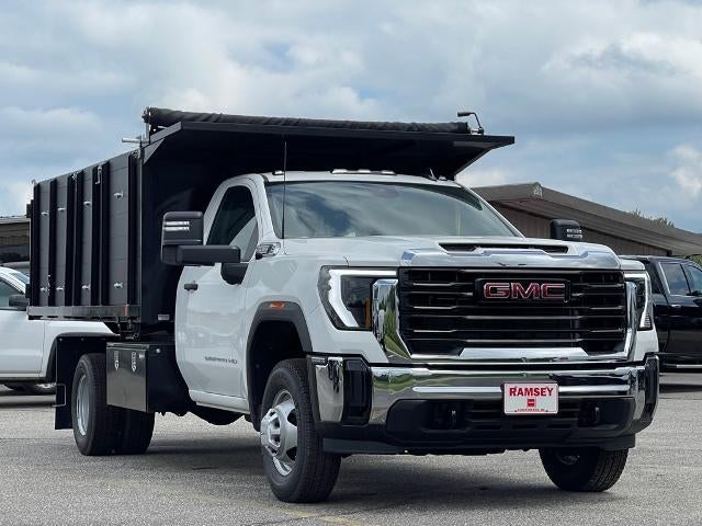 2024 GMC Sierra 3500 HD Chassis Cab Pro