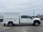 2025 GMC Sierra 3500 HD Chassis Cab Pro