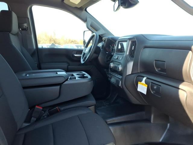 2026 GMC Sierra 3500 HD Pro DRW