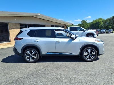 2021 Nissan Rogue SL